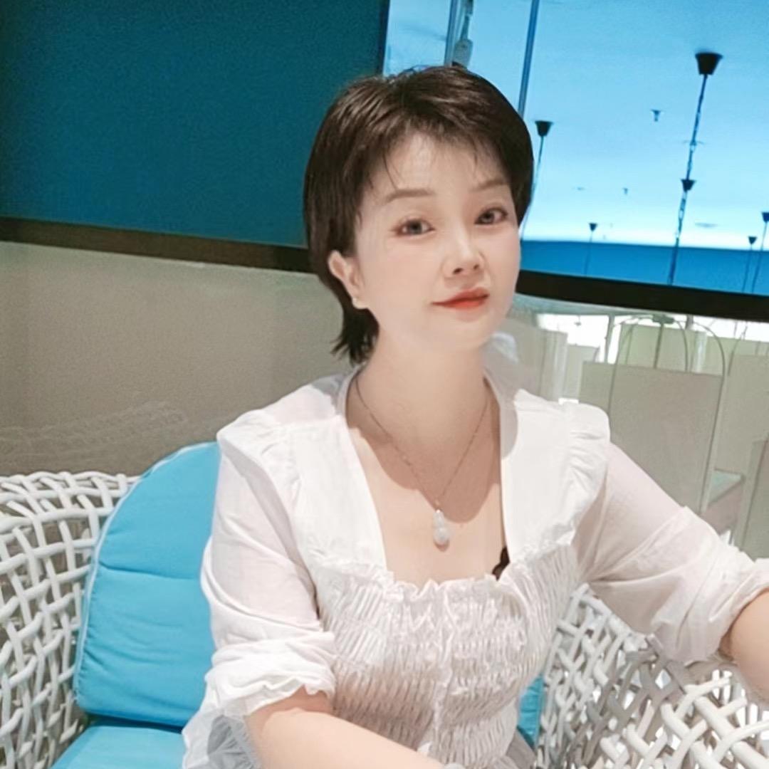 兰考黄金珠宝凤姐（兰考东福珠宝订婚主持）