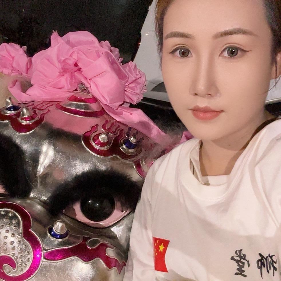 豫狮堂醉美小狮妹（啊瑶团长）