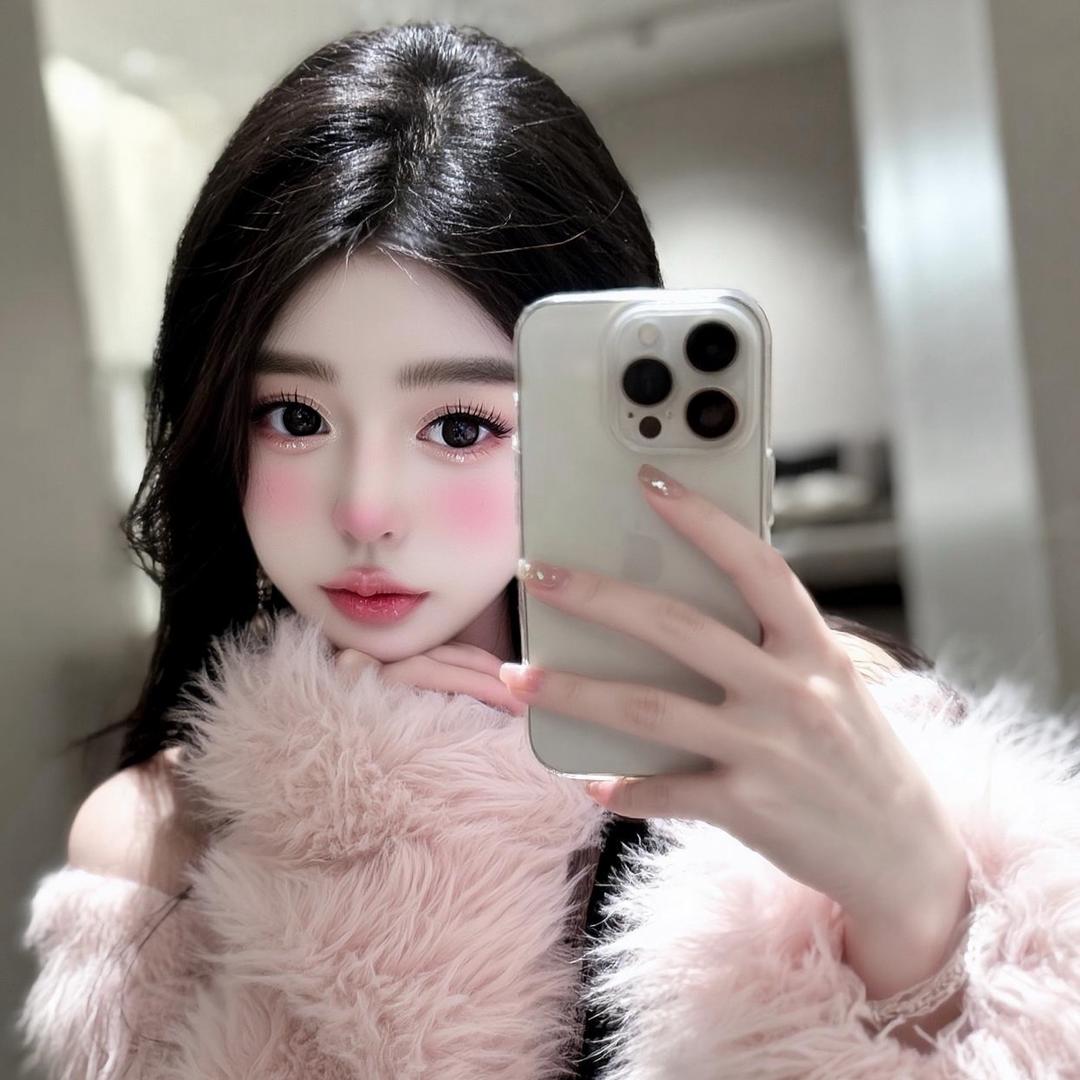 肉肉丸丸🐰的头像