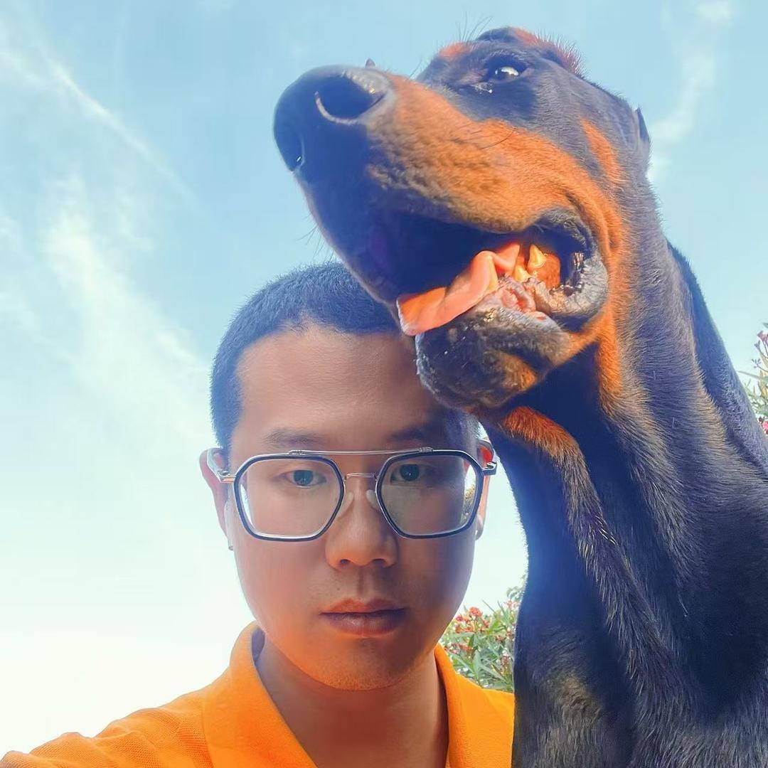 张益达和他的毛孩子