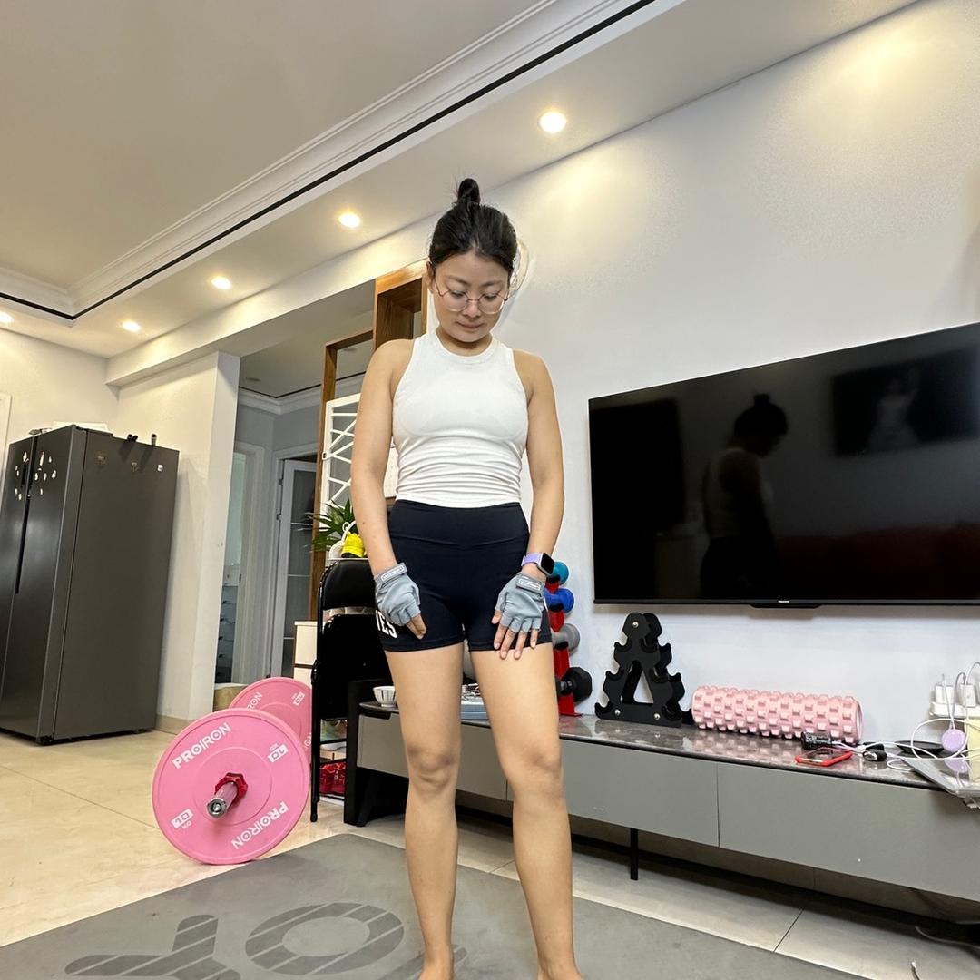 周周爱拿铁