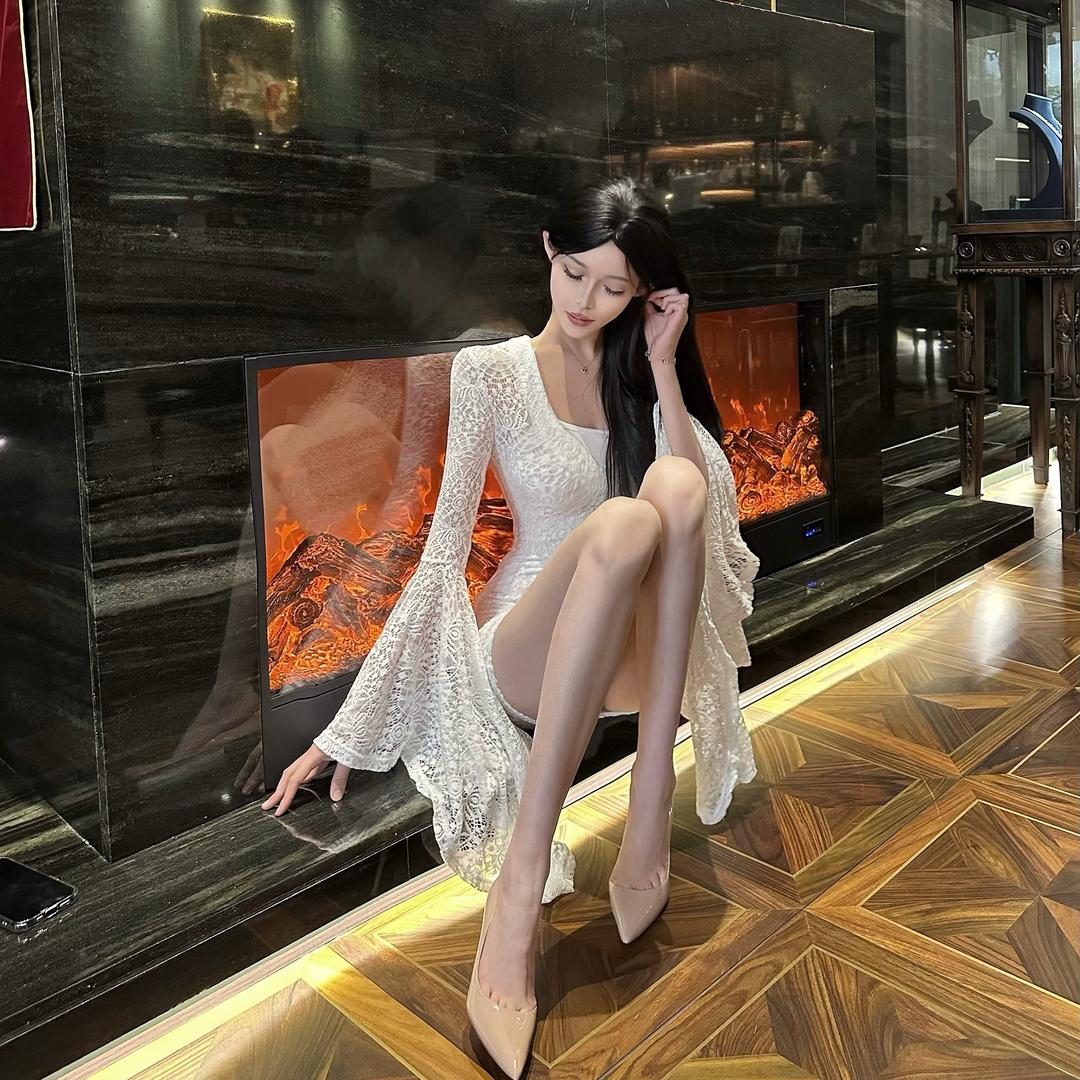 不知名洛小姐