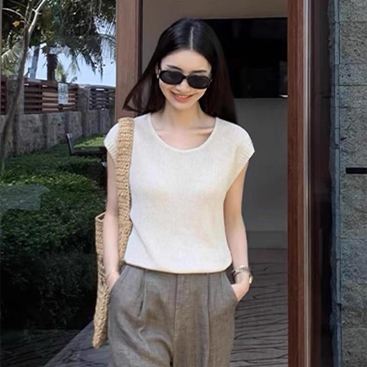 依依YIYI