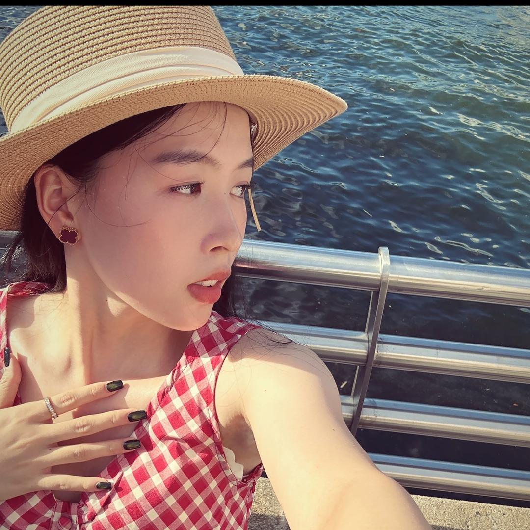 /•᷅•᷄\୭財财.