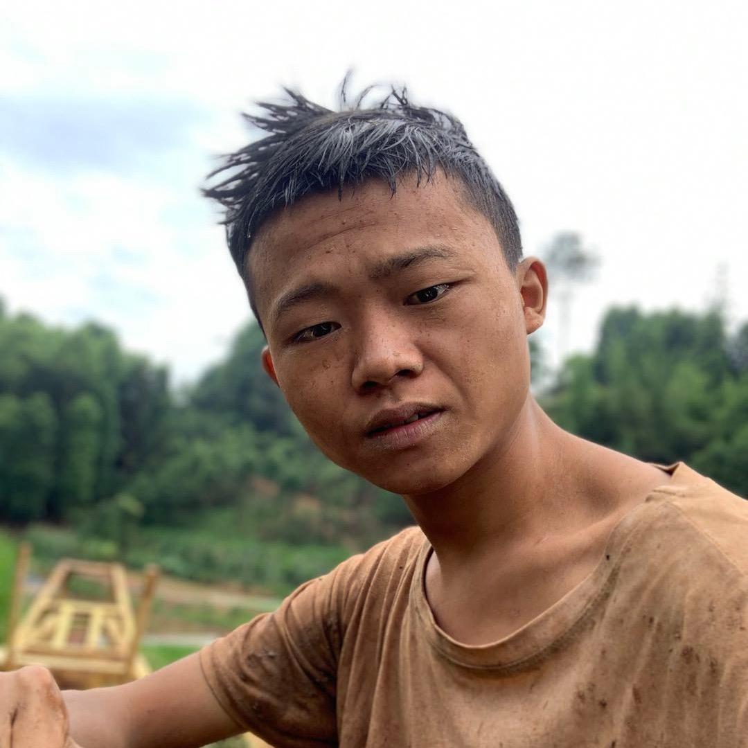 贵小宇🔥关注小号这号我注销了