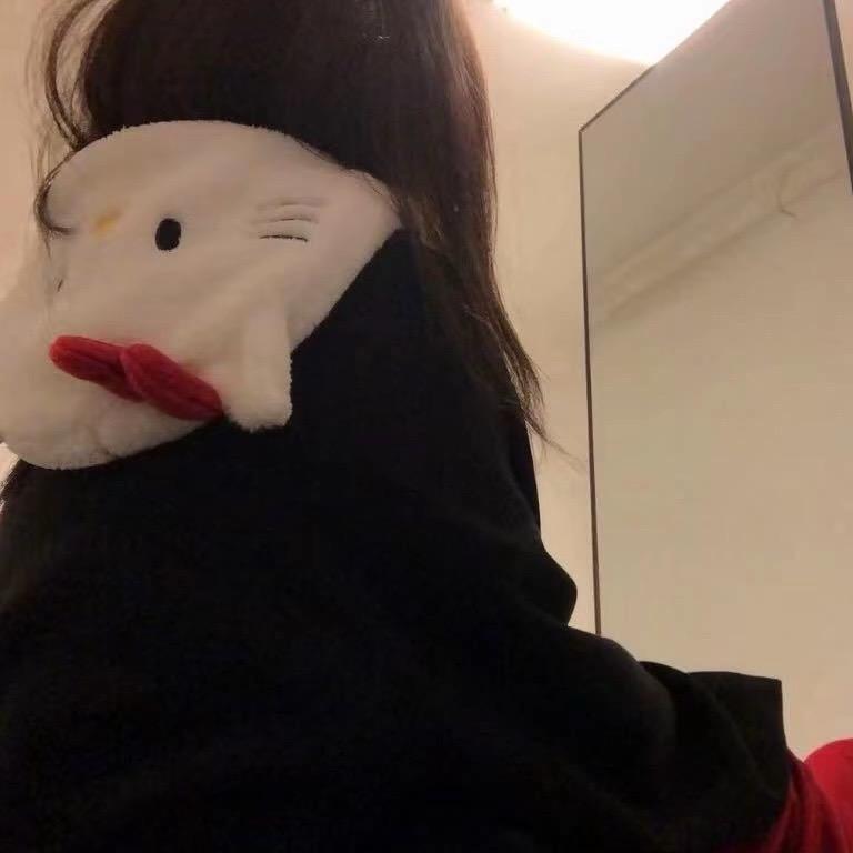 小鱼鱼子.
