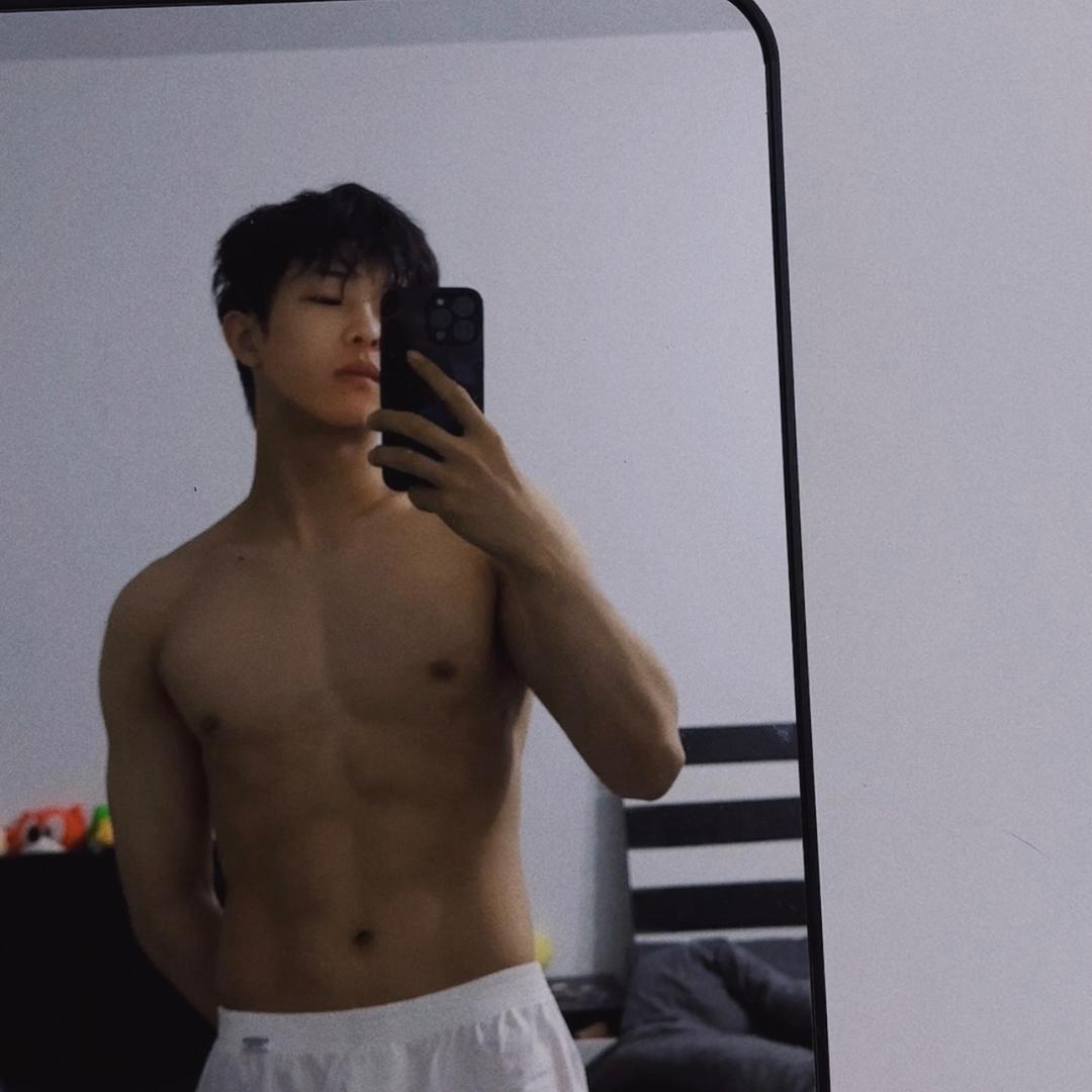 🐰小弟的废柴生活🌞