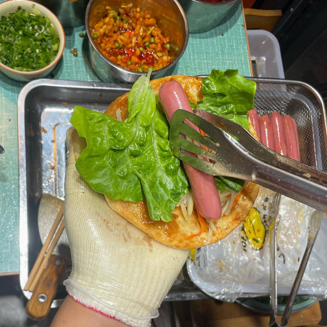 脆酥酥烤炉鸡蛋灌饼-总店