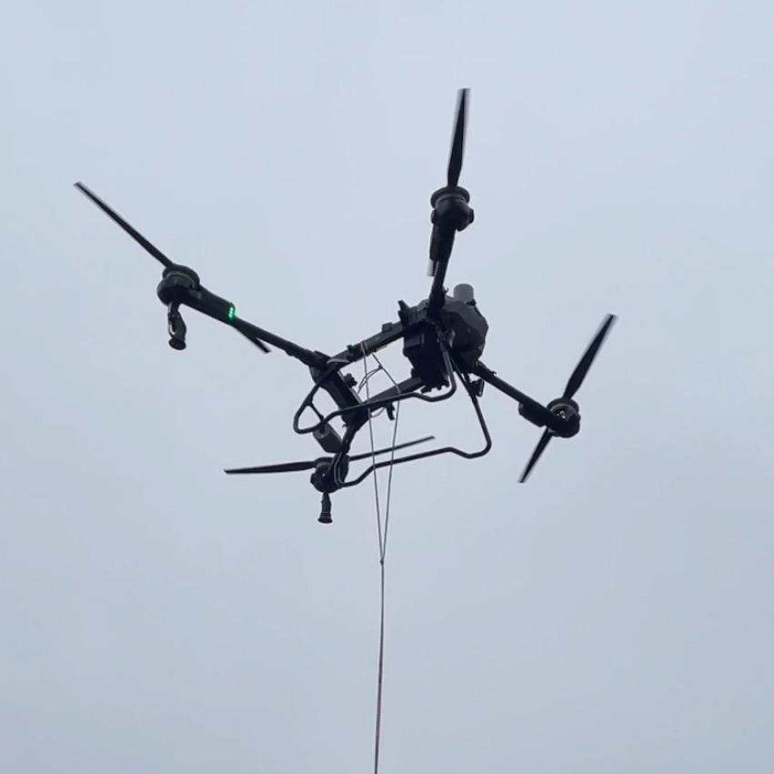 （逆风）无人机打药，吊运