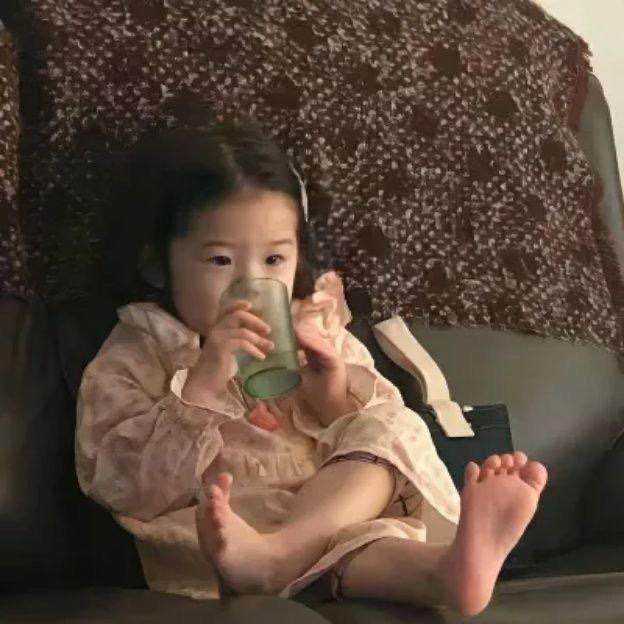 爱玩游戏的小仙女