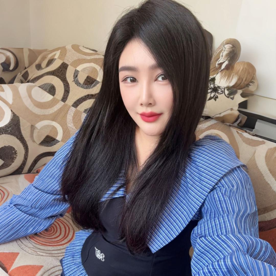👑画画的薇妮👑