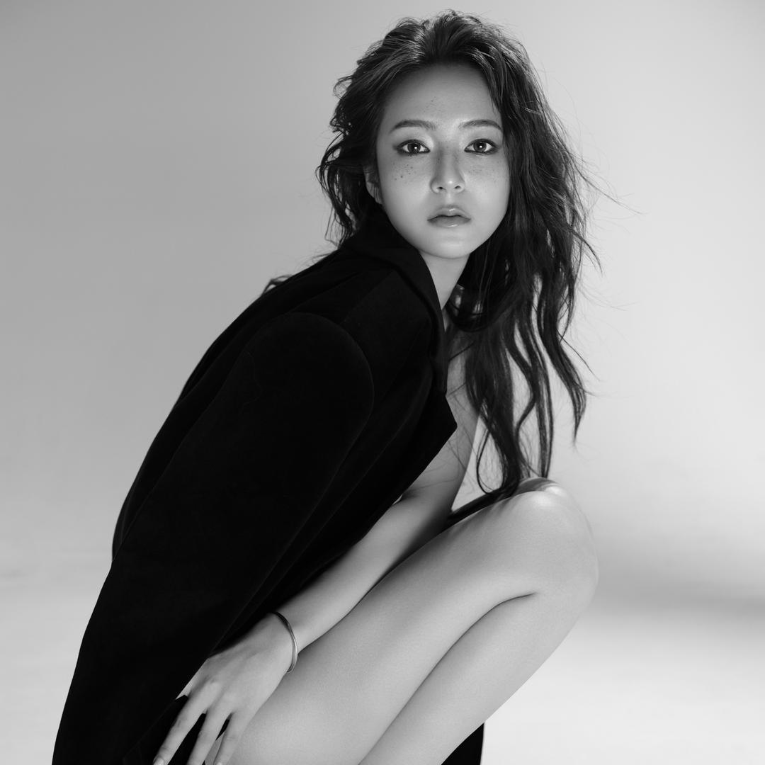 设计师-Youmi（穿搭号）