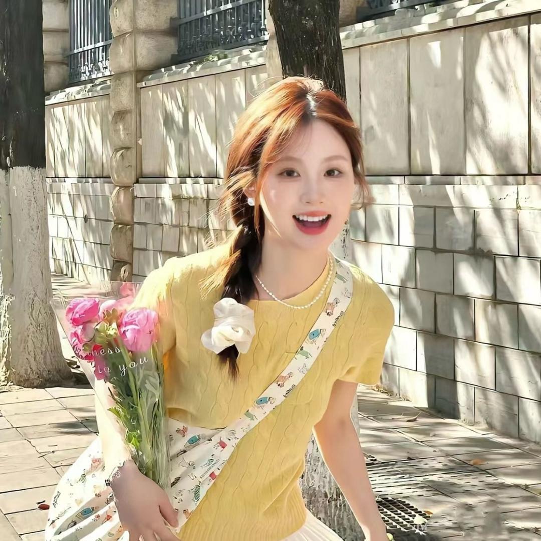 卖钢材的小女孩