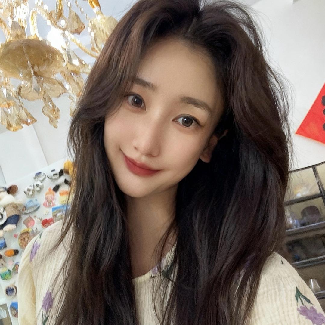 优雅的梭子蟹女士🦀