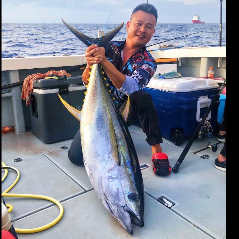 三亚阿飞 游艇海钓