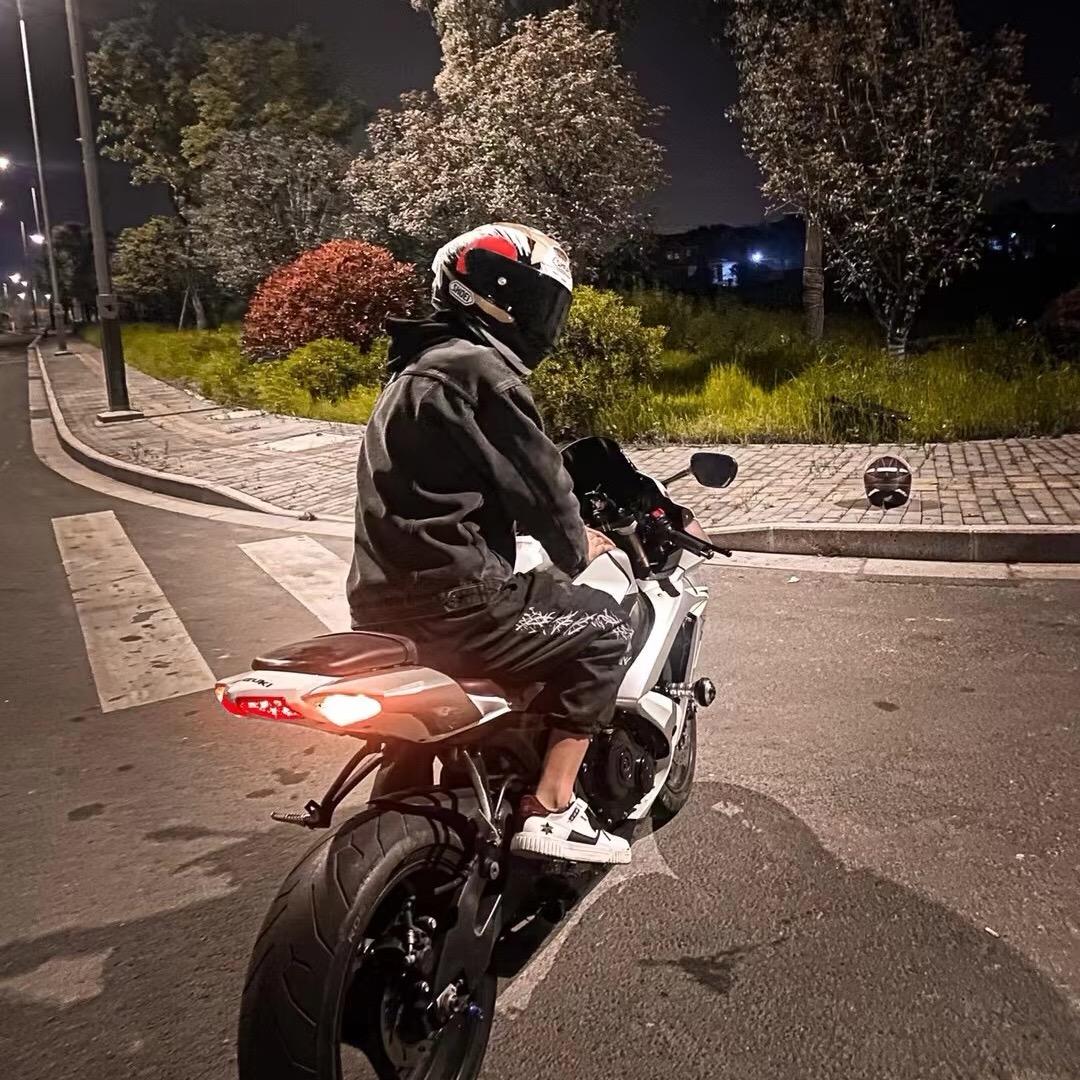 雷Sir（失踪版）