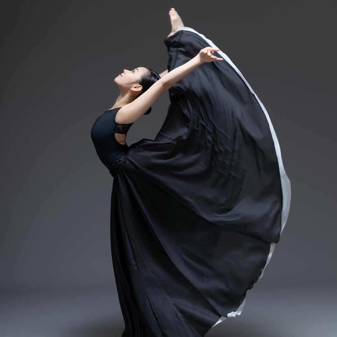 大连艾莎舞蹈-晶晶老师