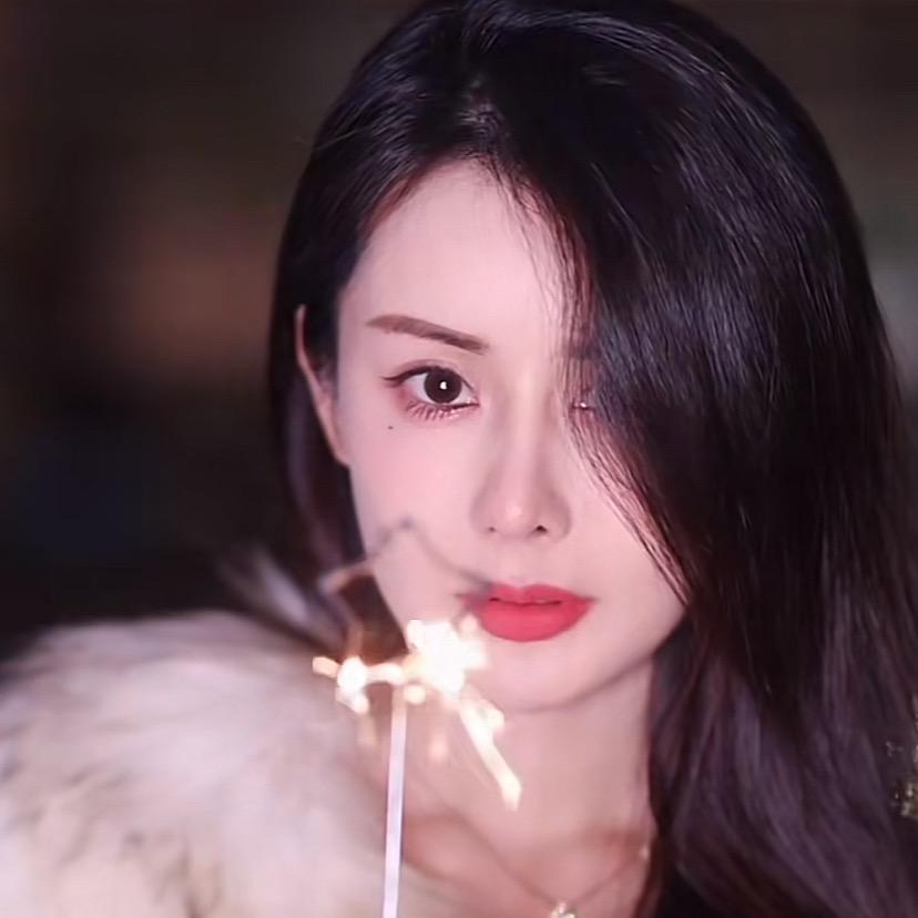 韦雪（美妆精选）@抖音