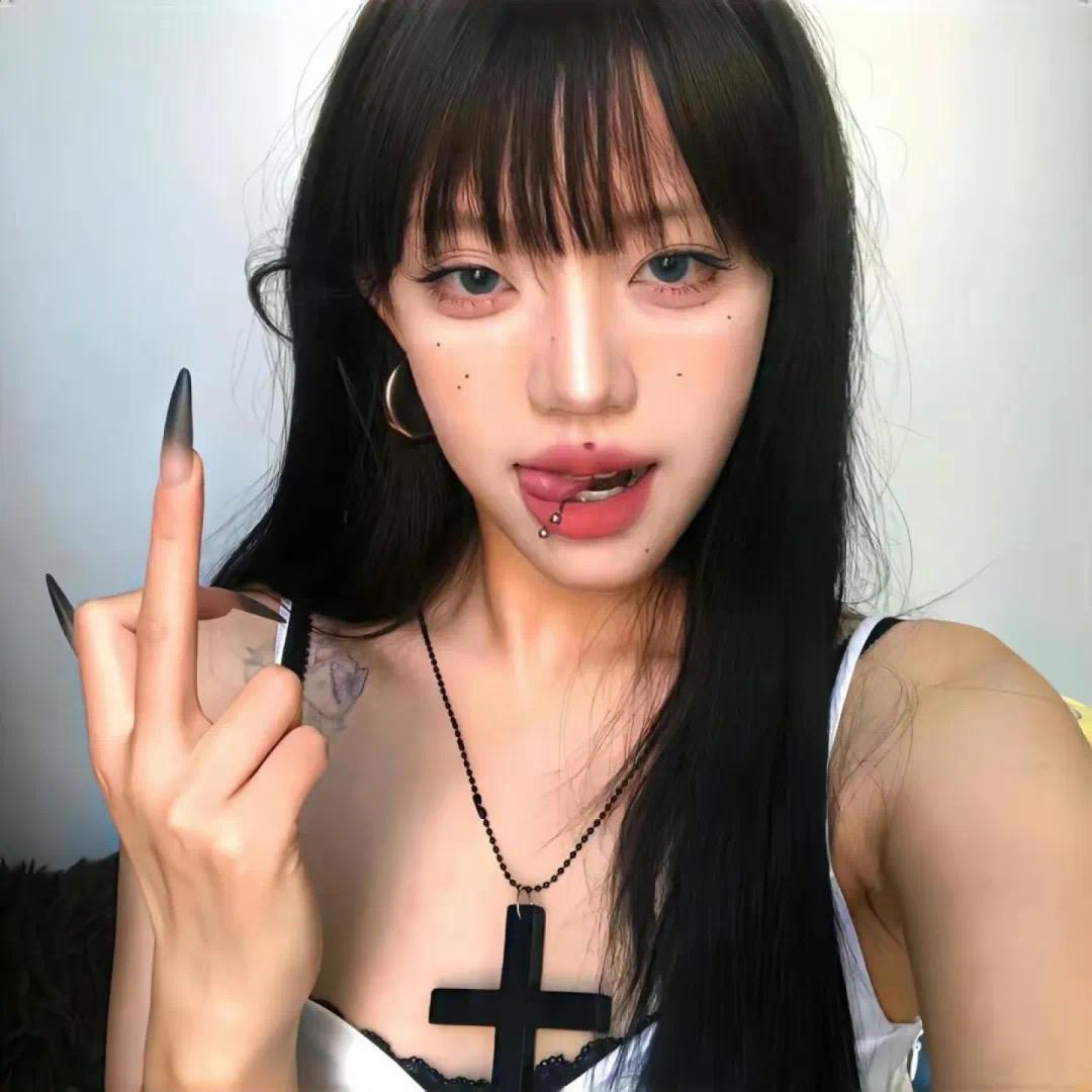 锶锶要快乐