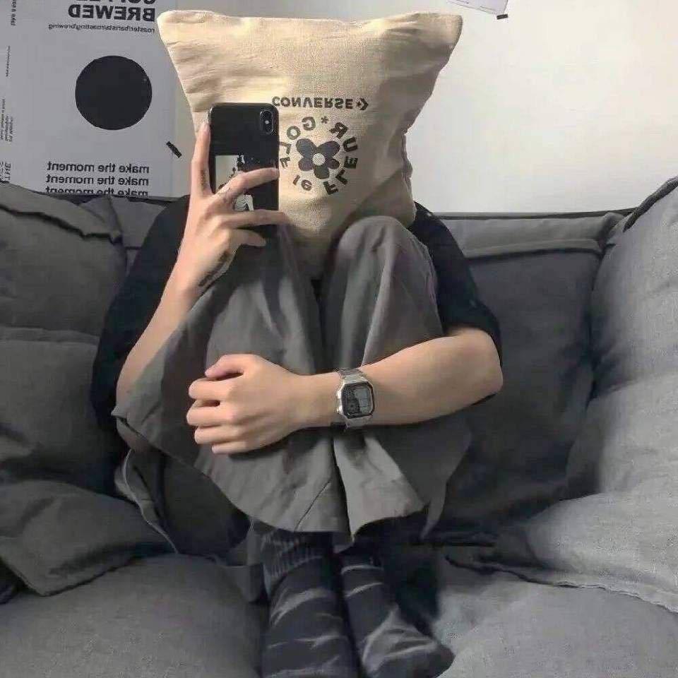 何小抠-