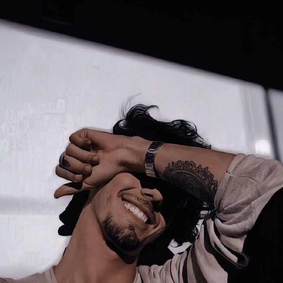 𝓐𝓚𝓡𝓐𝓜 🦅