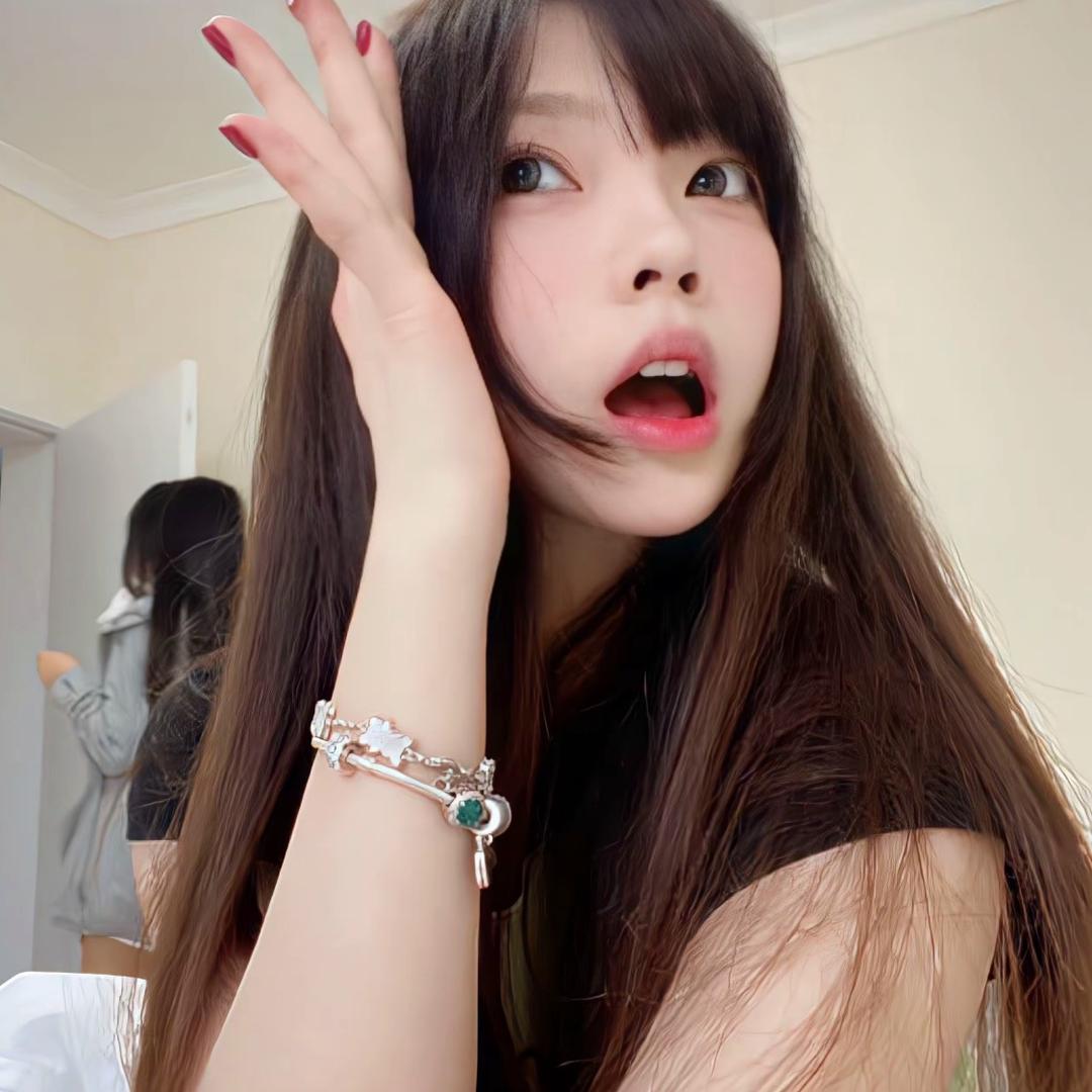 林允希（有伯贤亲签版）