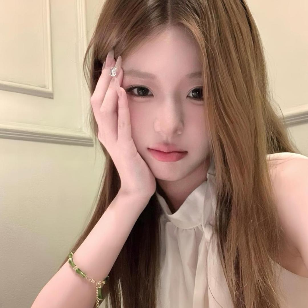 .妍妍