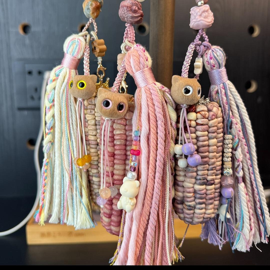 小柒日记文玩玉米手链的头像