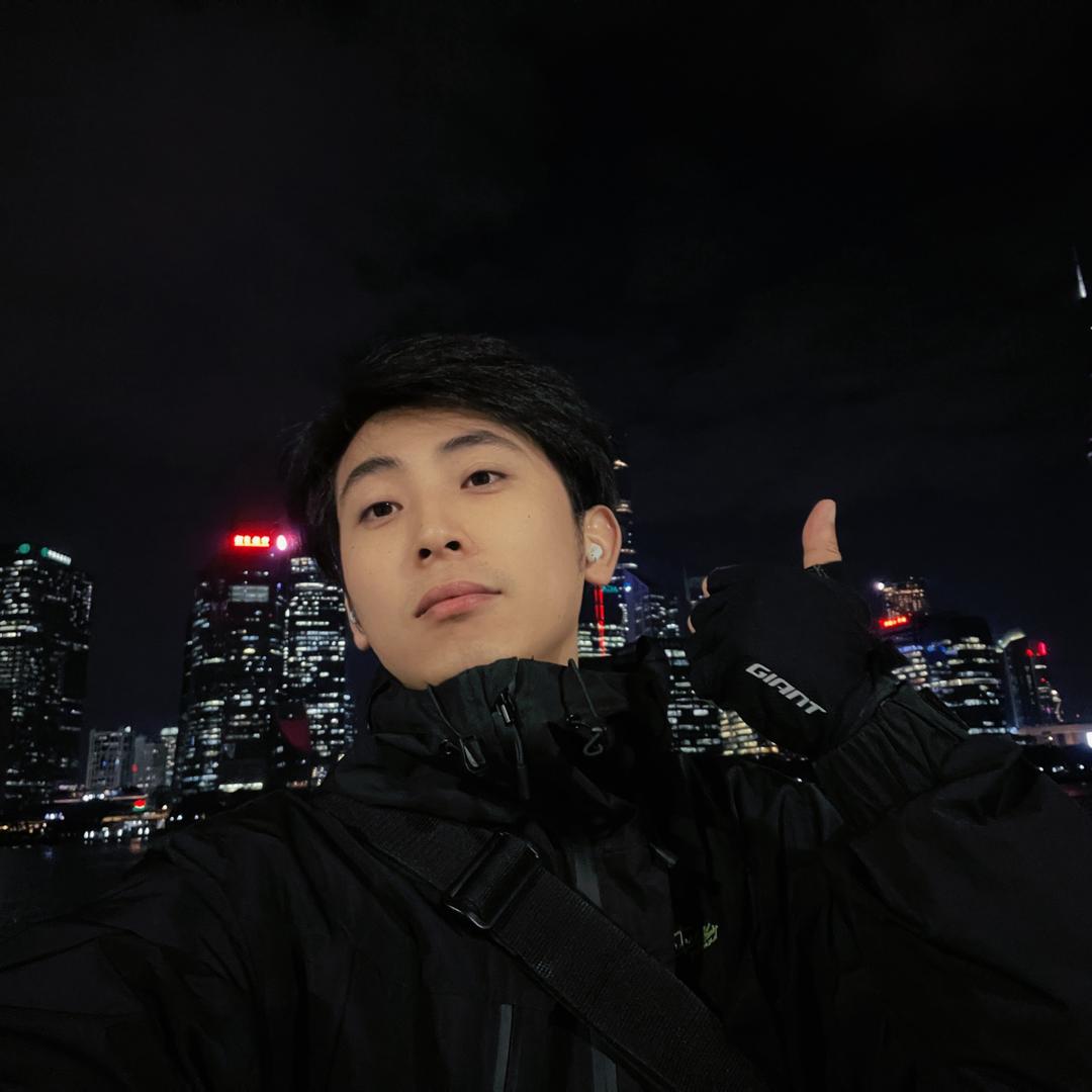 云与月明