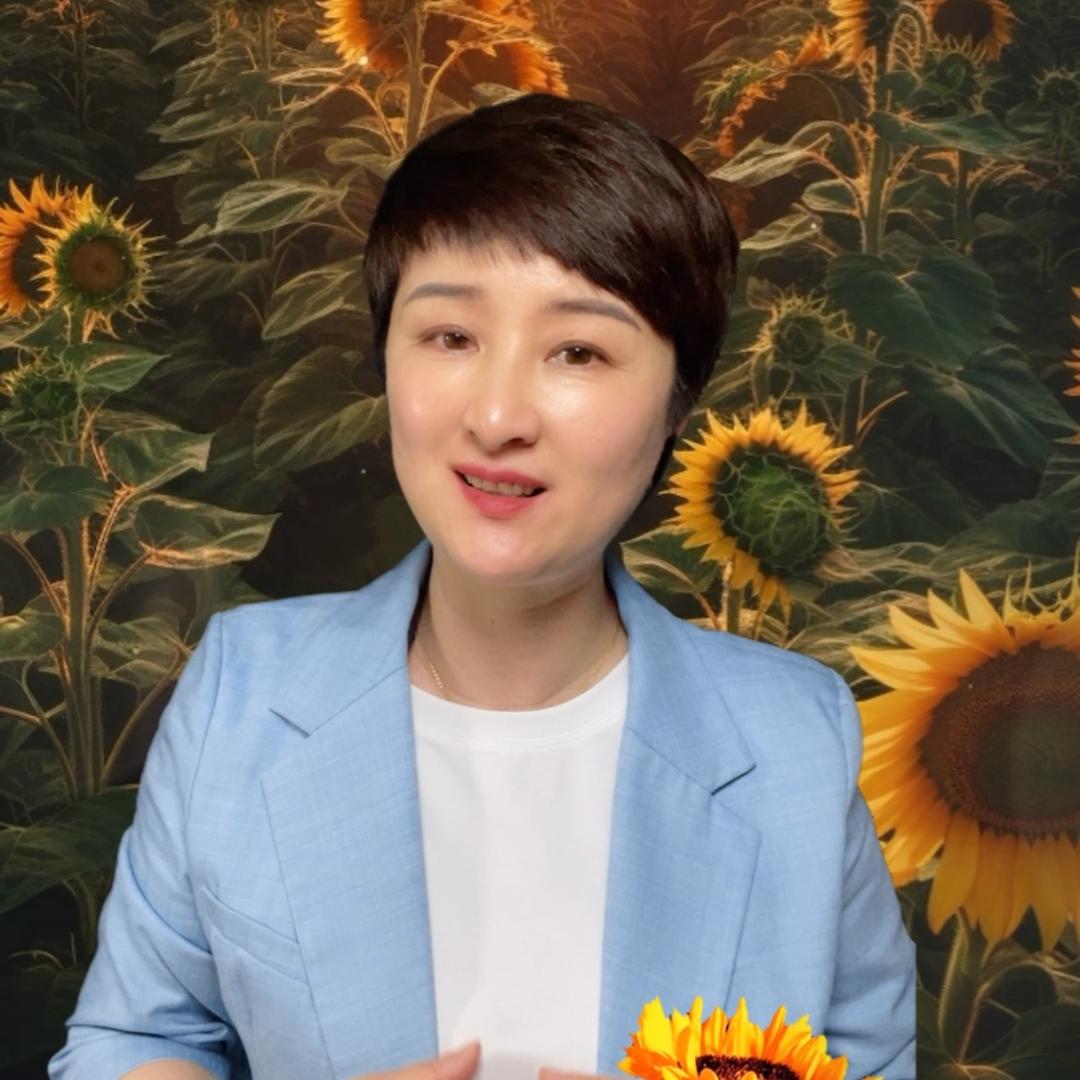 莉莉姐⁴²³（绿幕直播搭建）