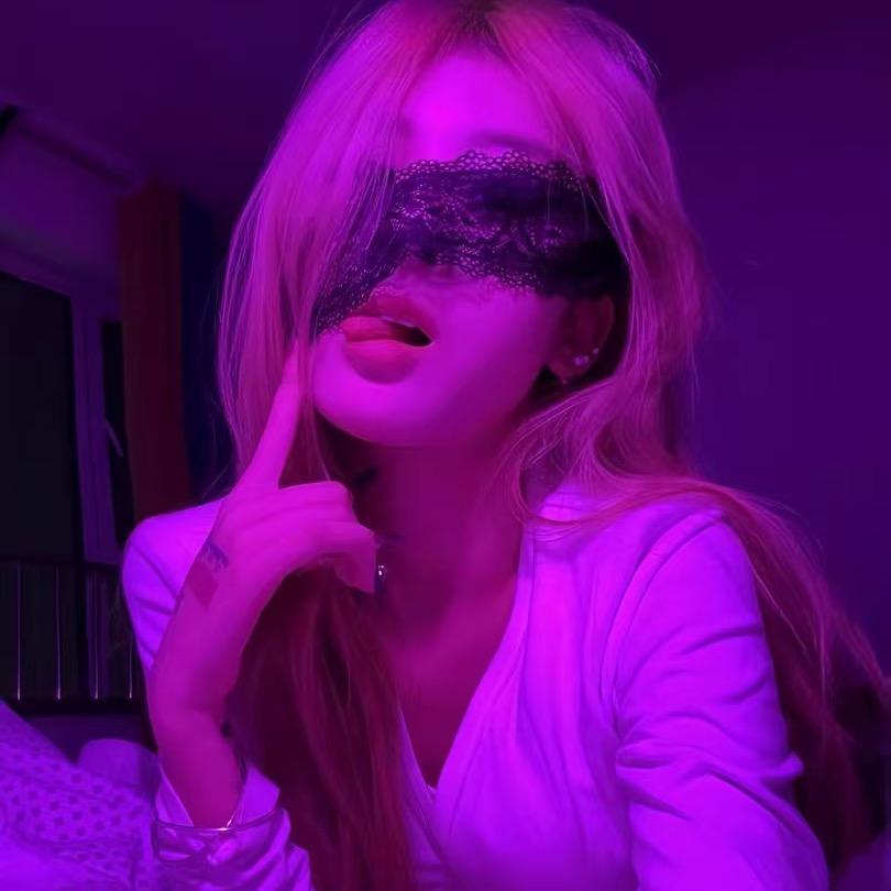 恒信门窗(融创·观澜府店)湖北纳思盛商贸有限公司小王经营号