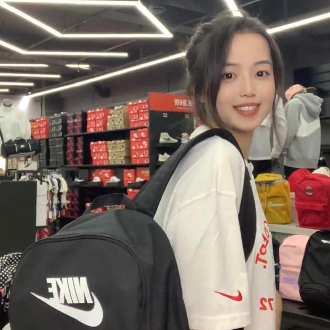 小六甄选