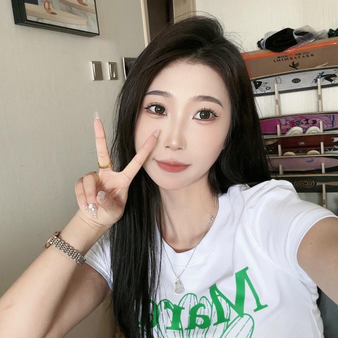 娜子.