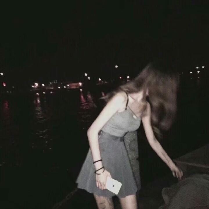 九猫-