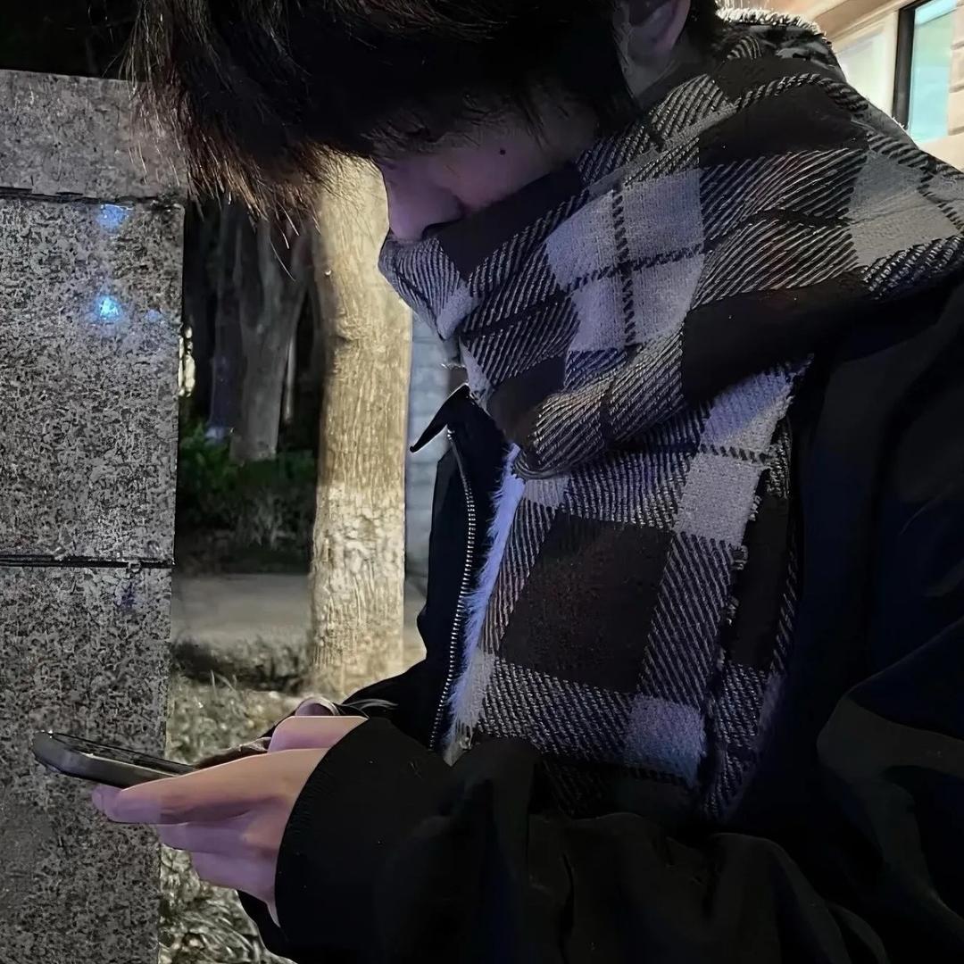 小钰🌧️