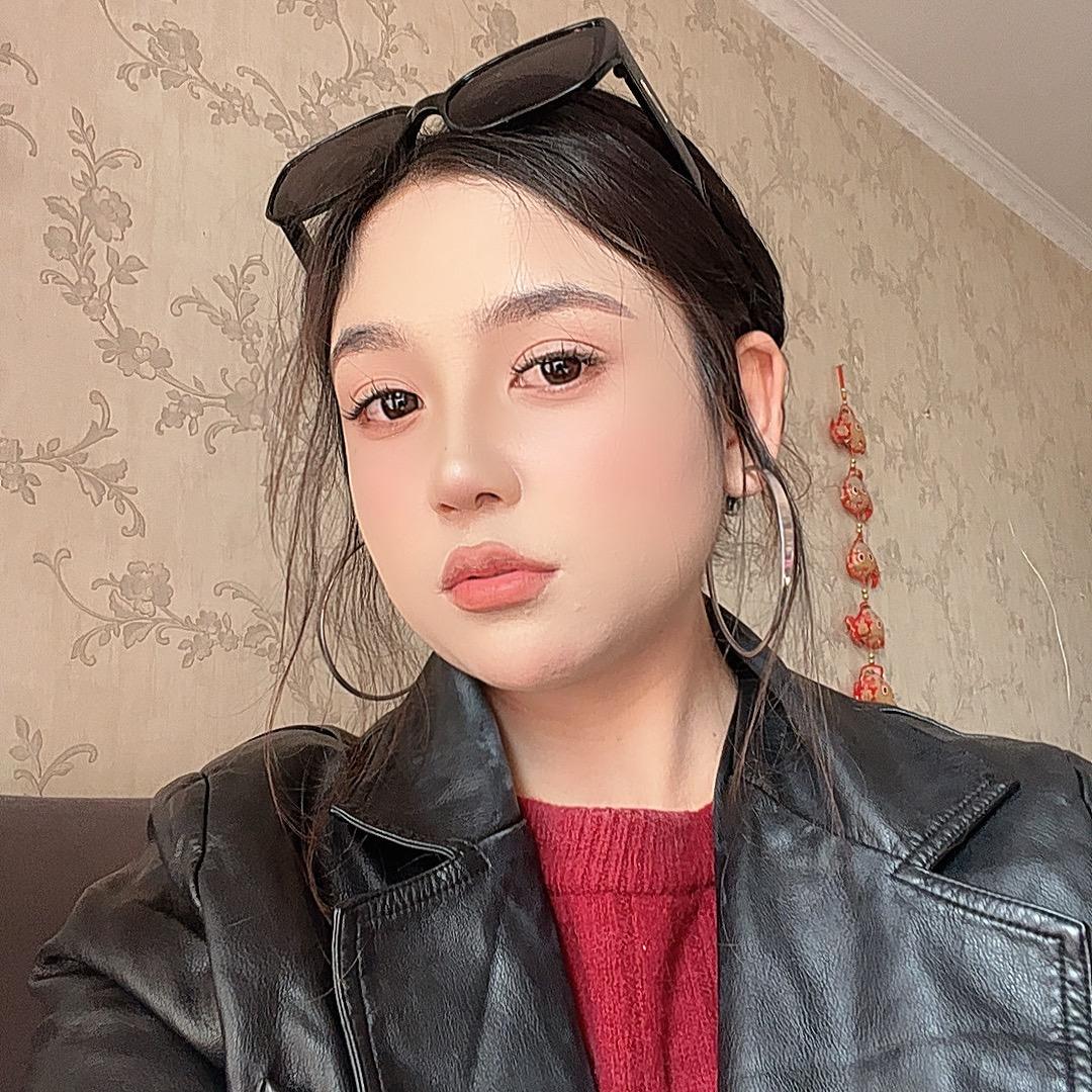 𝐆𝐔𝐂𝐂𝐈.🌸