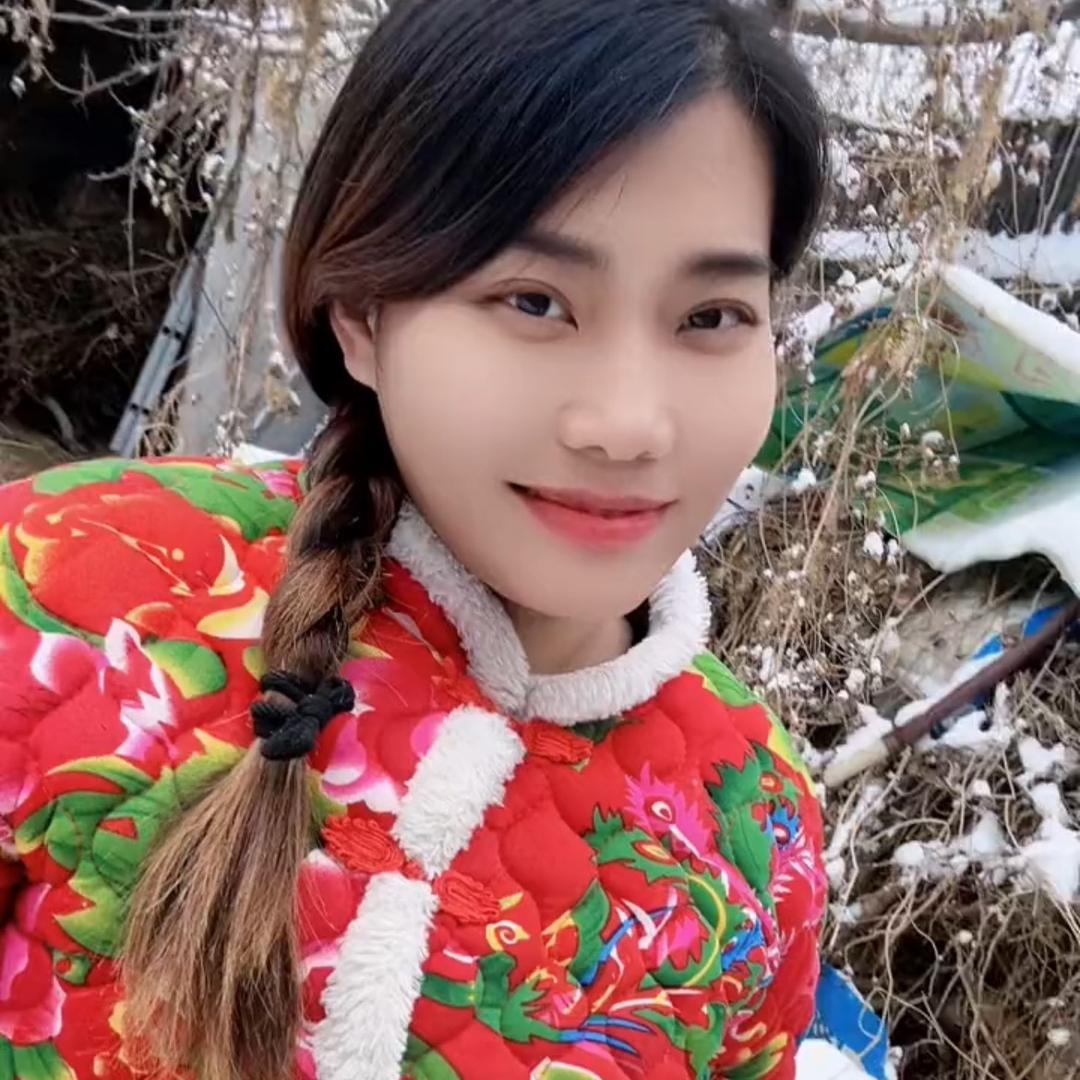 农村苗苗