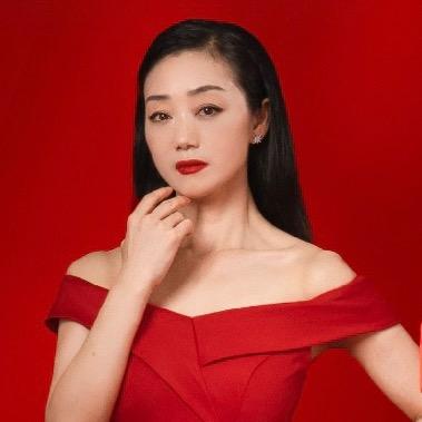 鹤峰县杨芳舞蹈形体美学课堂
