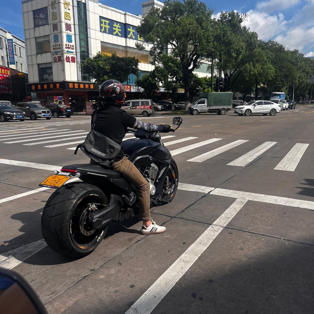 江门李易峰