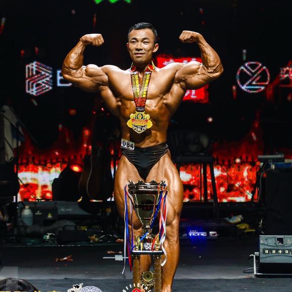 IFBB-PRO姜皓（EA进口补剂商）
