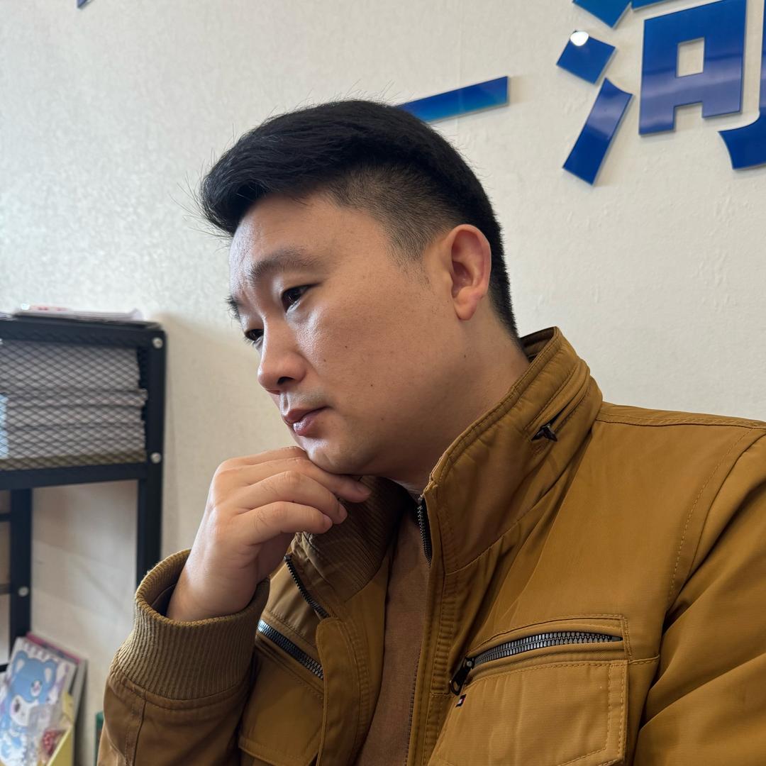 菏泽英语李Sir老师.