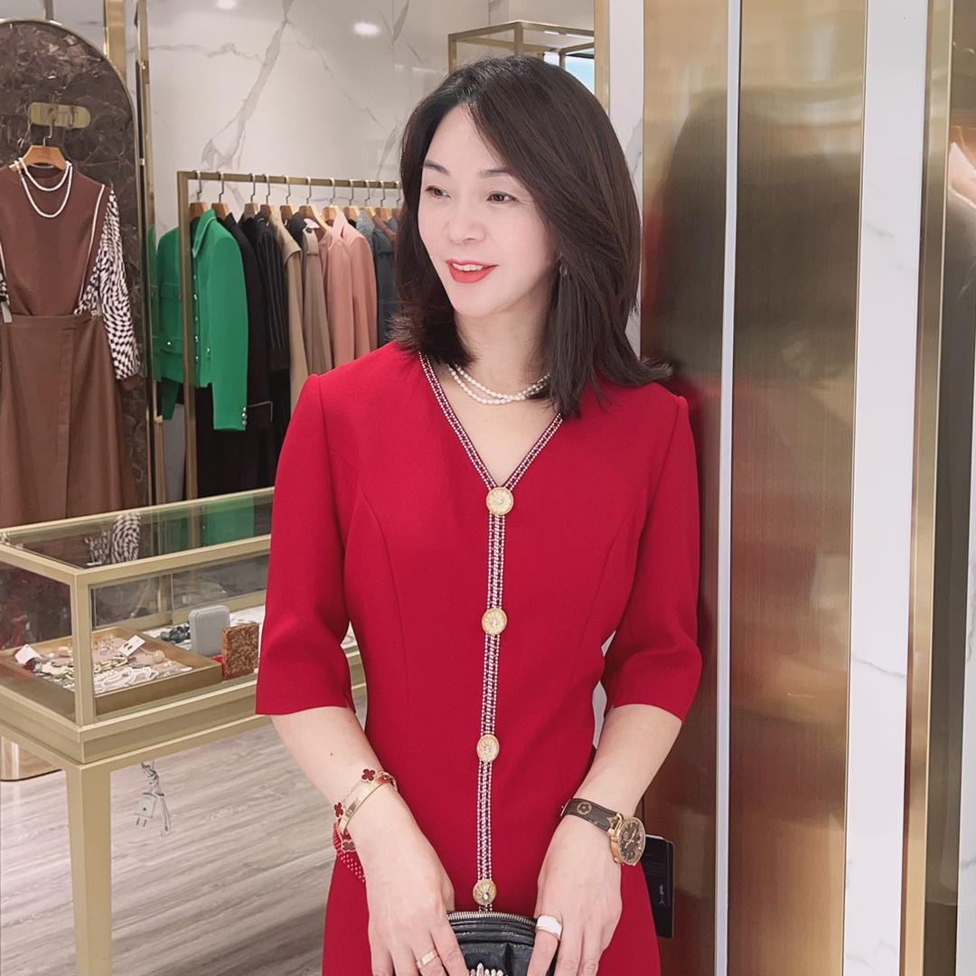 梦娇礼服定制（菲菲）