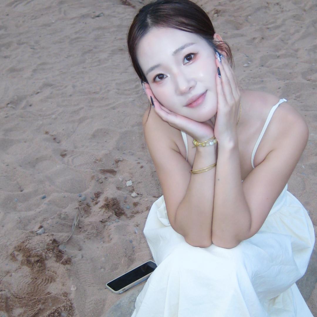 李11美甲化妆工作室