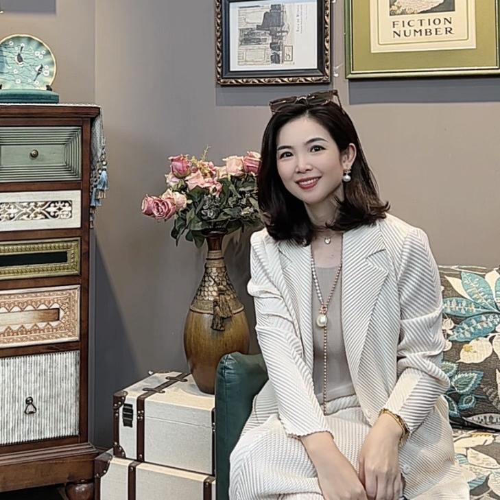 东莞市虎门依颂服装店米之蘭原创褶皱女装