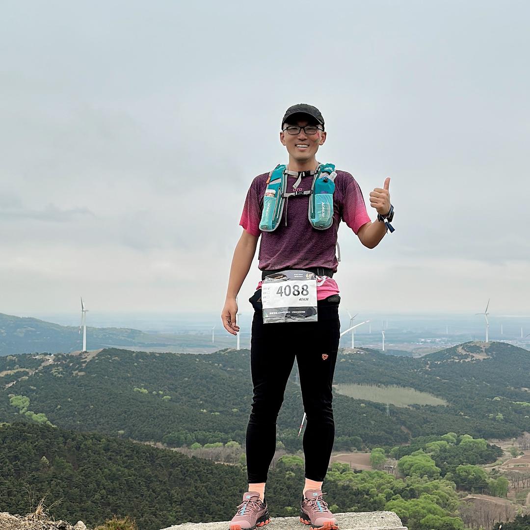 Mr  King ²¹·⁰⁹⁷⁵🏃