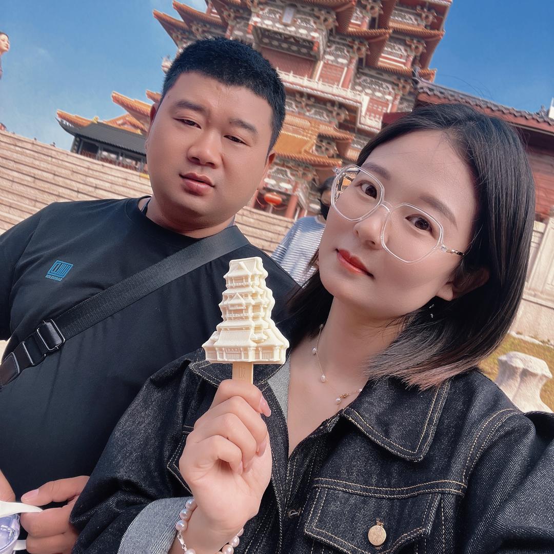 是小石吖！