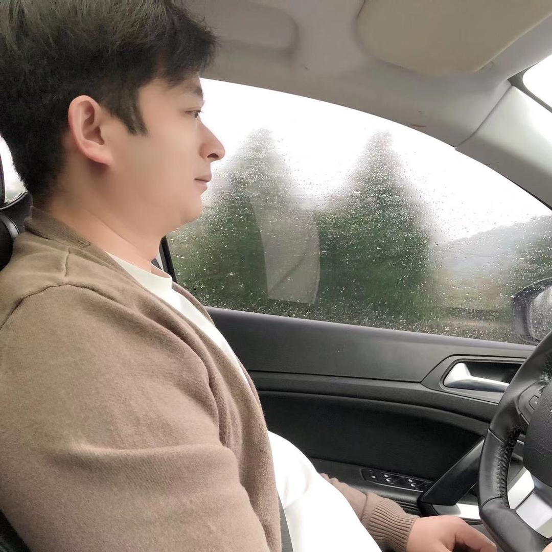 一个有故事的浪子