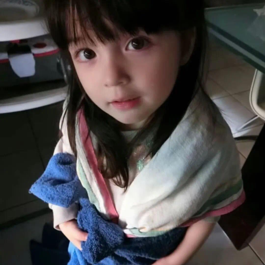 小何ʕ̯•͡˔•̯᷅ʔ