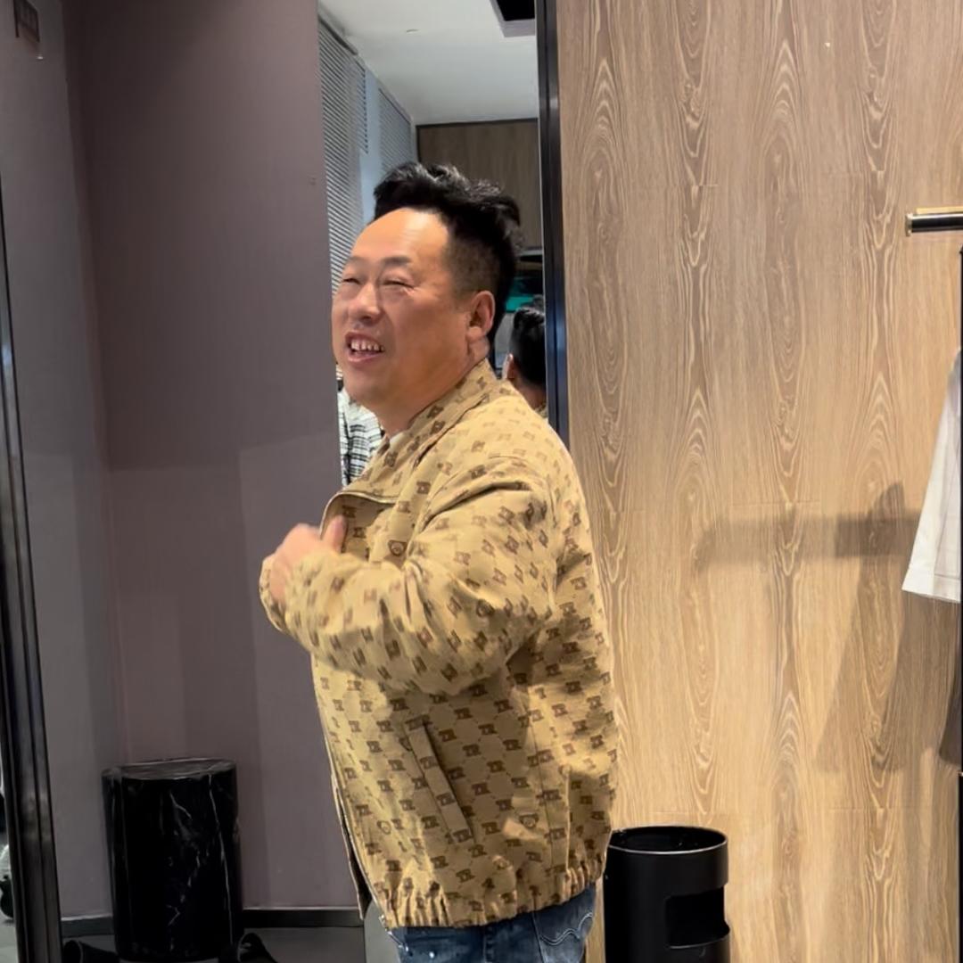 张秋生