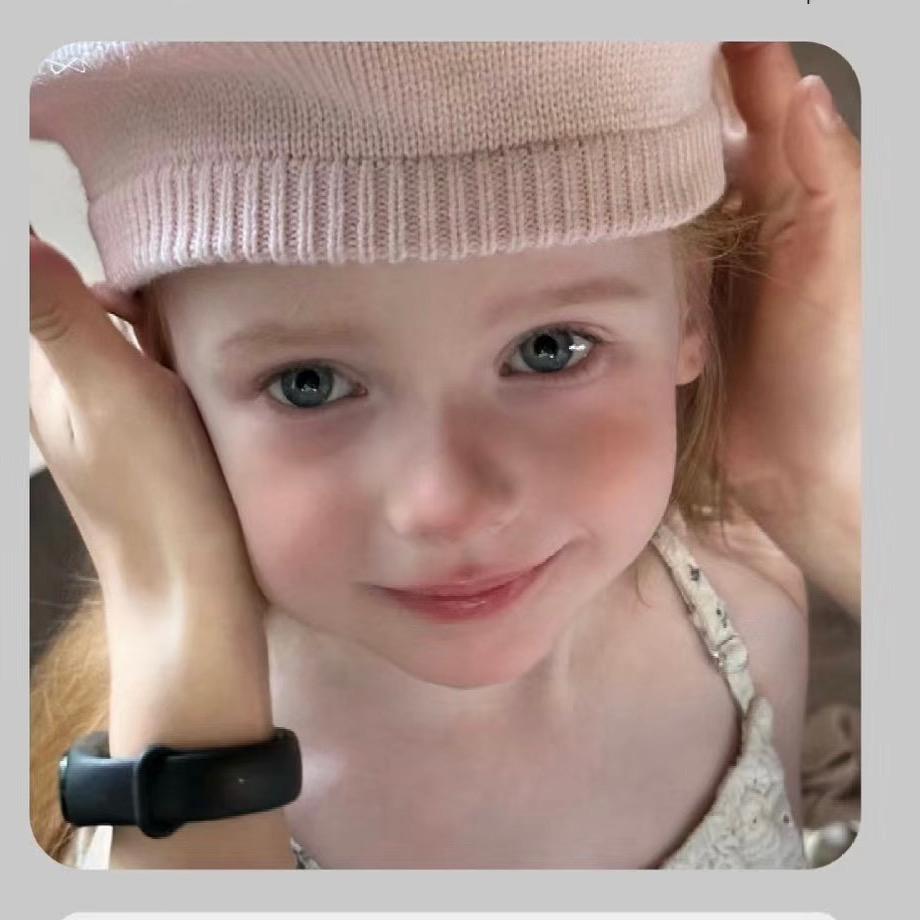 ੯‧̀͡⬮\ ˙Ⱉ˙ /•᷅•᷄\୭